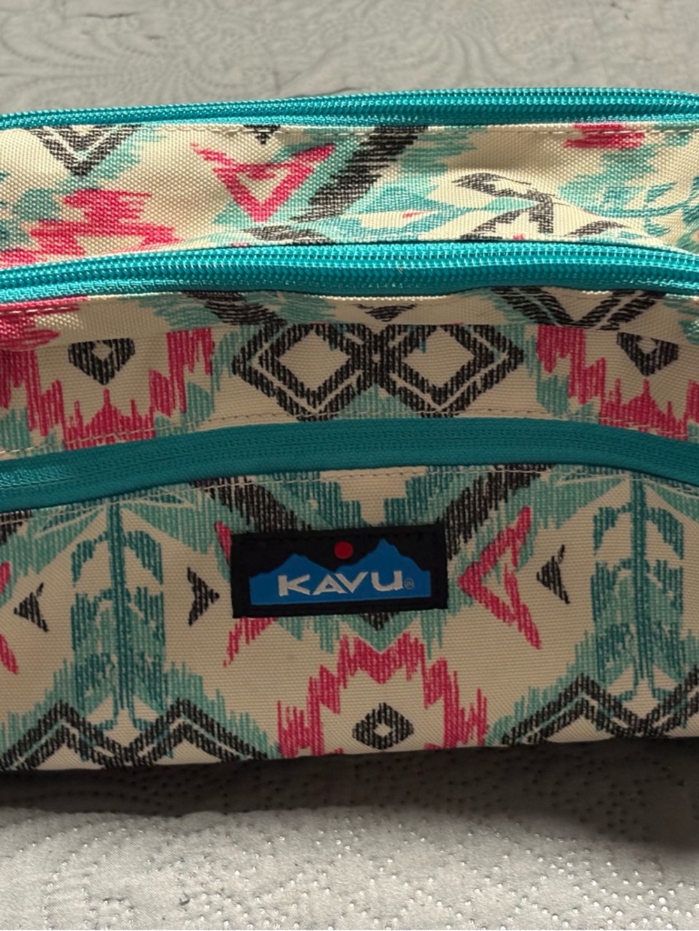 KAVU Grizzly Kit, Padded Accessory Bag Travel Case